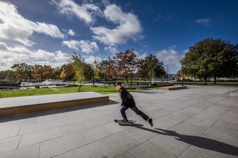 Gentofte Skaterpark mand skater