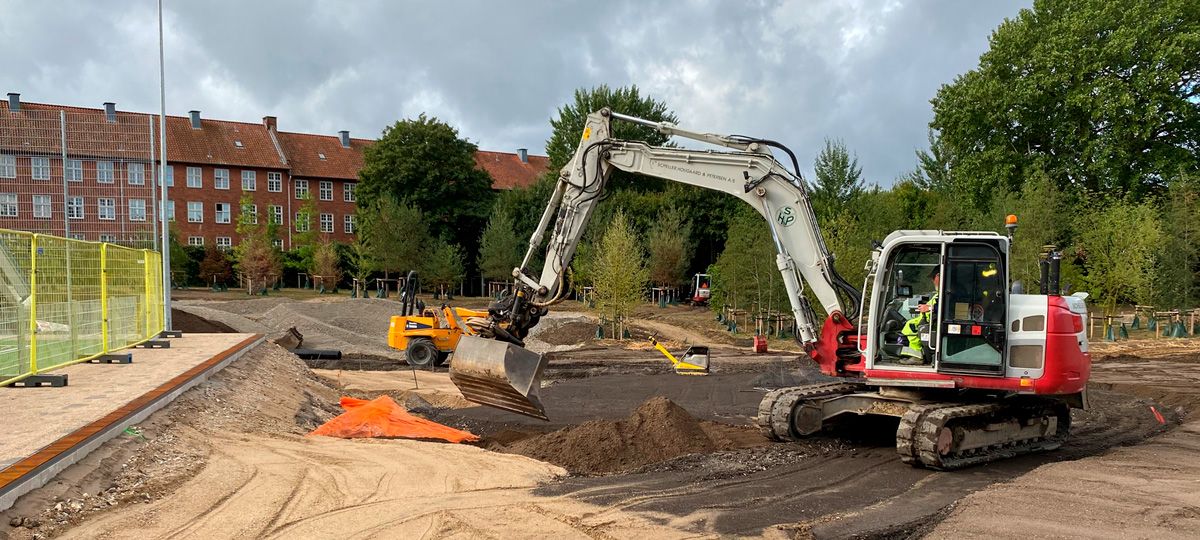 Gravefører og håndmænd søges